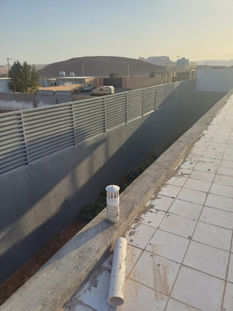 مؤسسة قصر الدمام لتركيب السواتر الحديد المجدولة والشرائح بالدمام