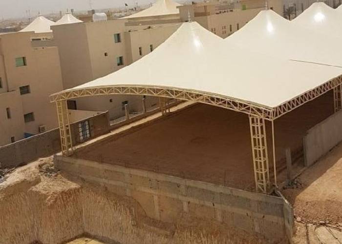 مظلات المدارس