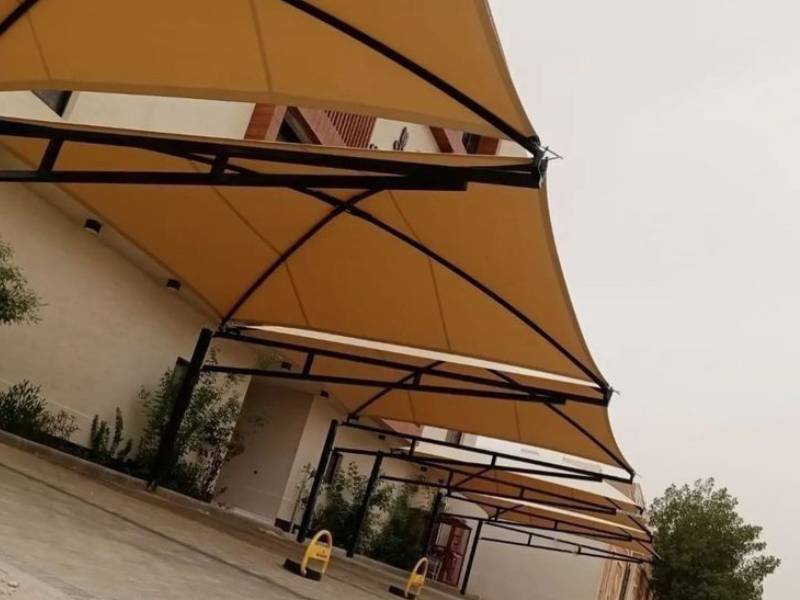 مظلات مواقف سيارات خارجية