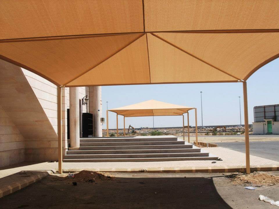 مظلات مواقف سيارات خارجية
