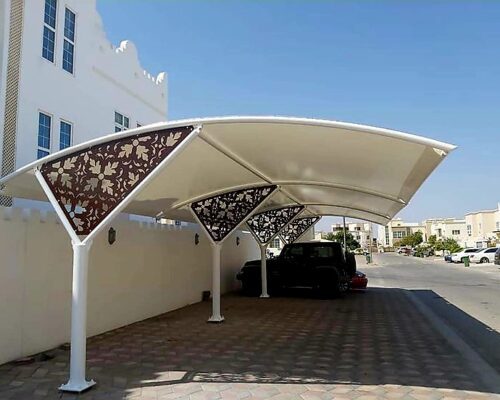 مظلات كابولي لمواقف السيارات